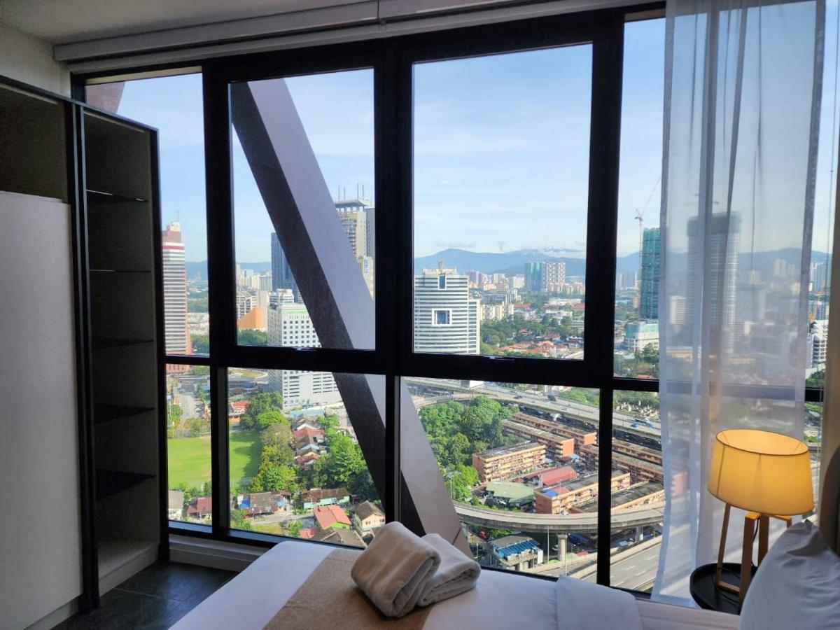 Scarletz Suites Klcc By Gc Luxury Suites Kuala Lumpur Exterior foto